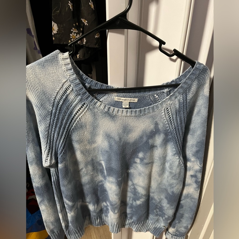 American eagle sweater